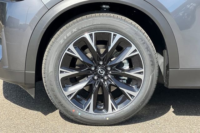 New 2026 MAZDA CX-90 Plug-In Hybrid w/ Premium Plus AWD/4WD image 35