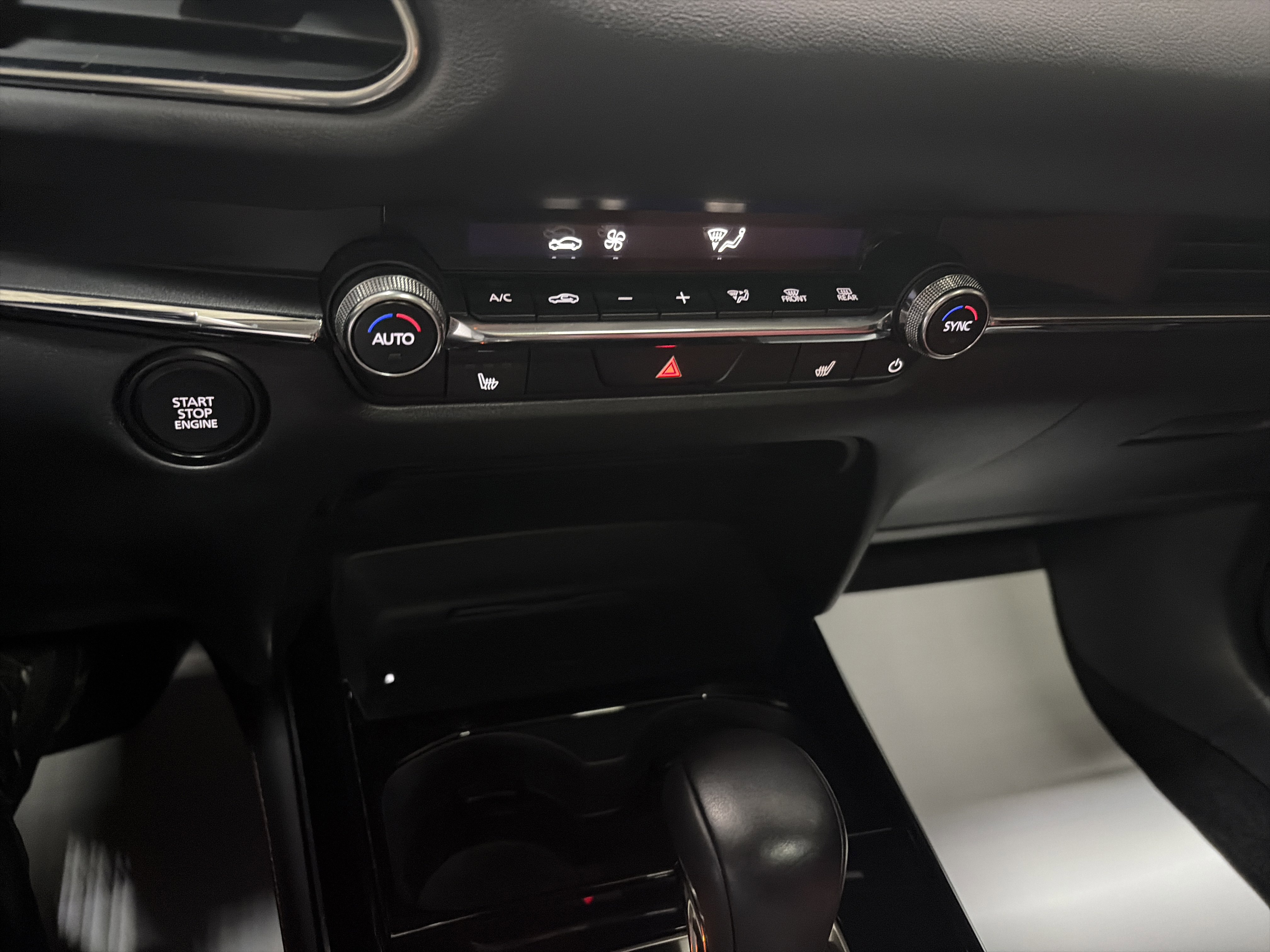 Used 2024 MAZDA CX-30 AWD 2.5 S w/ Preferred Package image 23