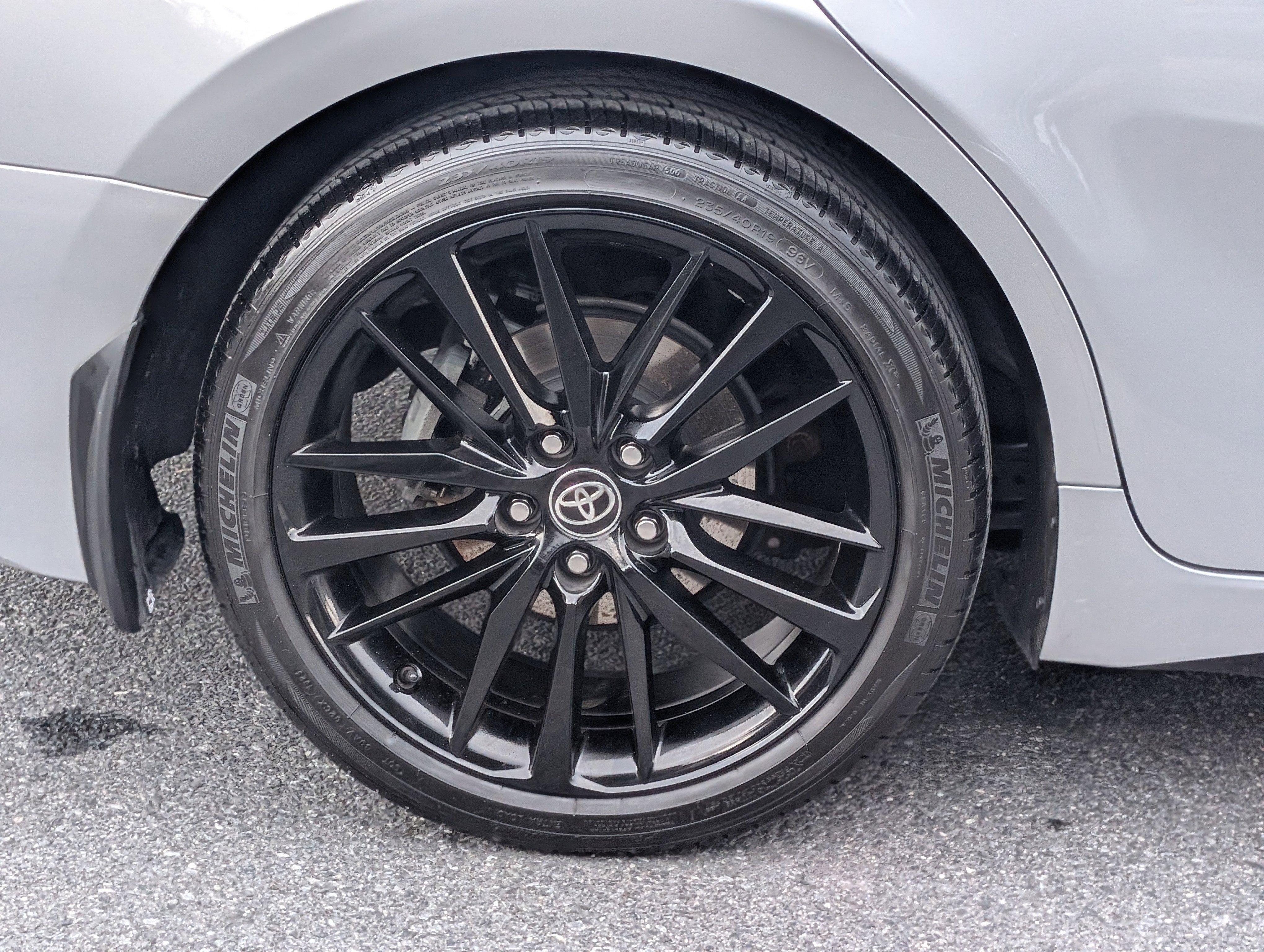 Used 2022 Toyota Camry XSE image 10