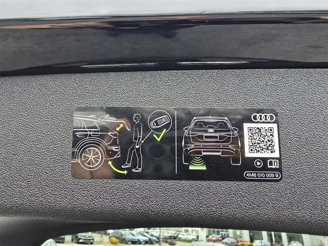 Used 2025 Audi Q5 Premium Plus w/ Premium Plus image 16