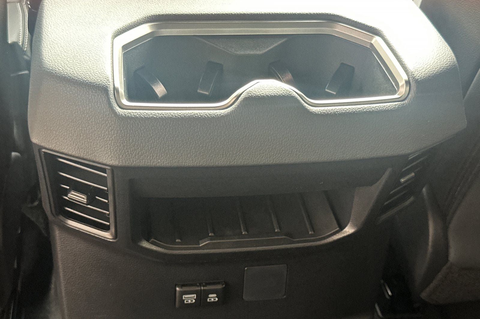 New 2026 Toyota Tundra Limited AWD/4WD image 15