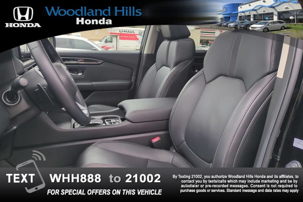 Used 2025 Honda Pilot Touring image 19