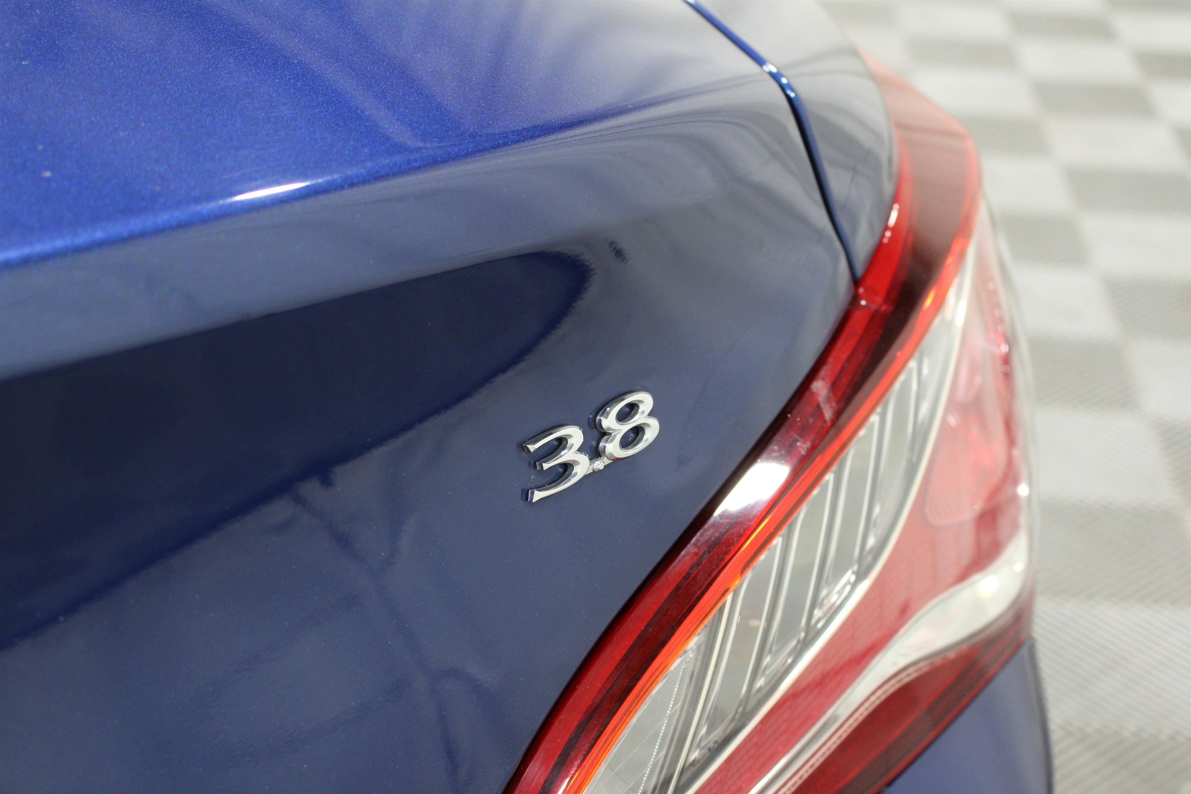 Used 2015 Hyundai Genesis 3.8 RWD image 25