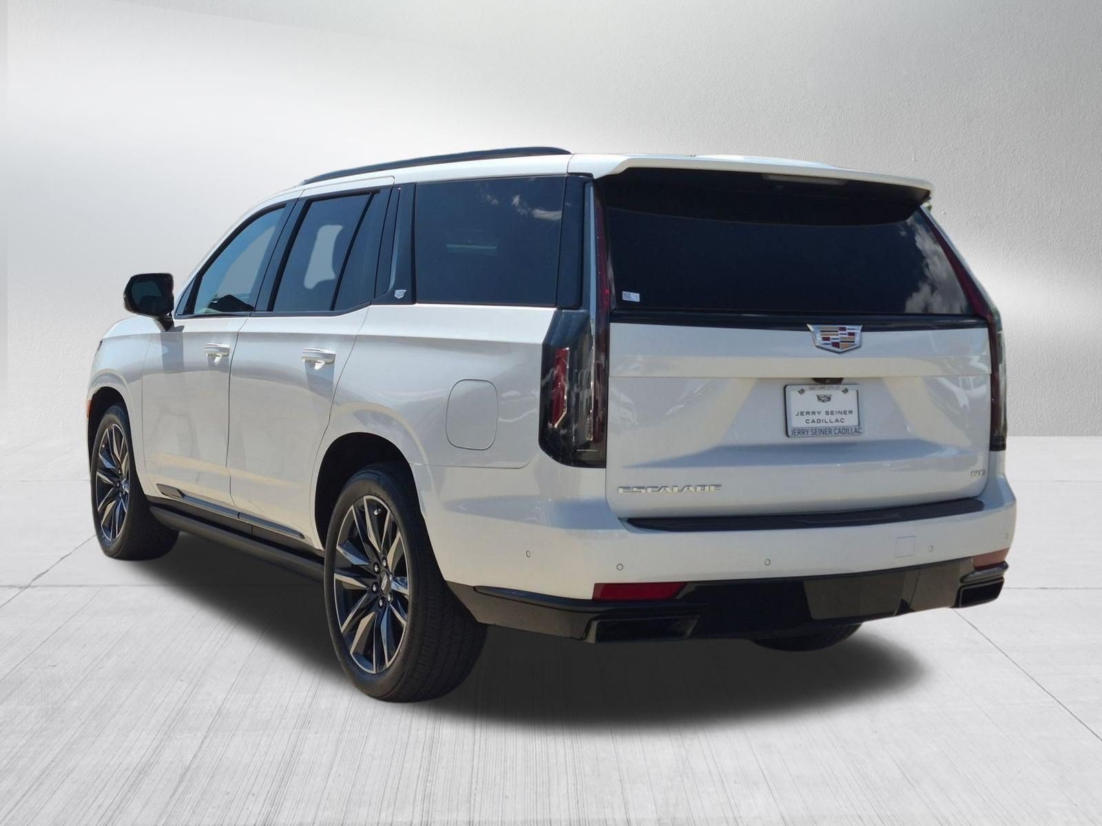 Certified 2022 Cadillac Escalade Sport Platinum AWD/4WD image 4