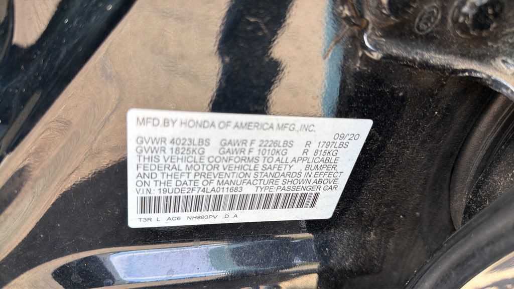 Used 2020 Acura ILX w/ Premium Package FWD image 29