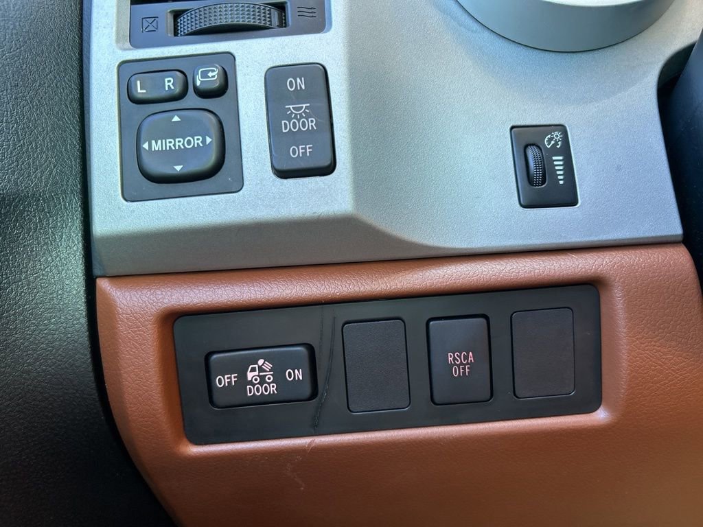 Used 2007 Toyota Tundra Limited image 31