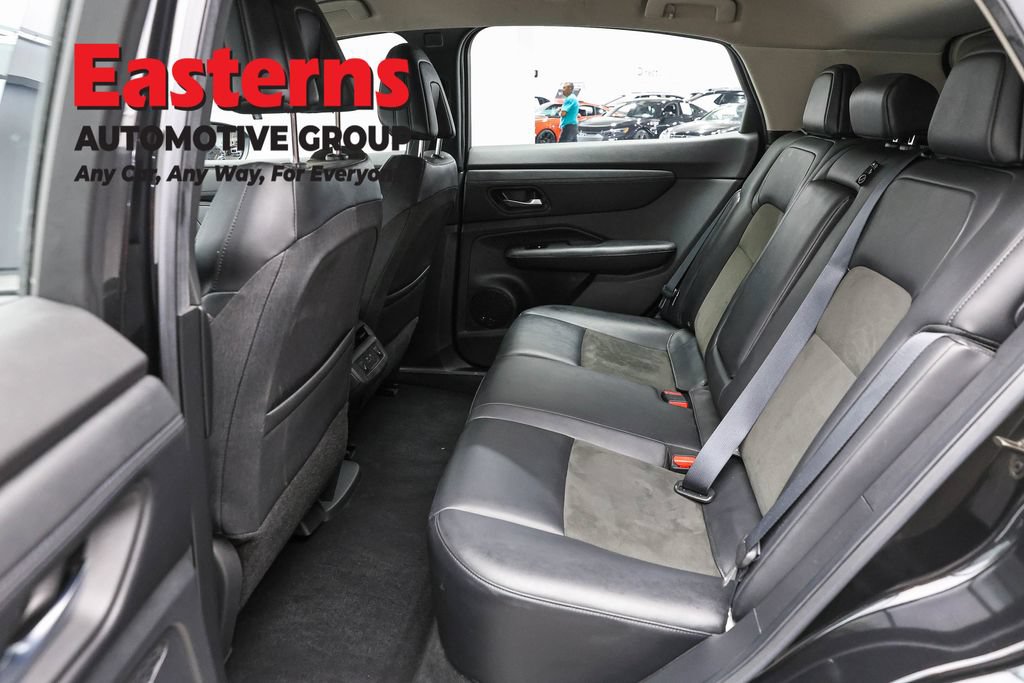 Used 2023 Nissan Ariya FWD image 22