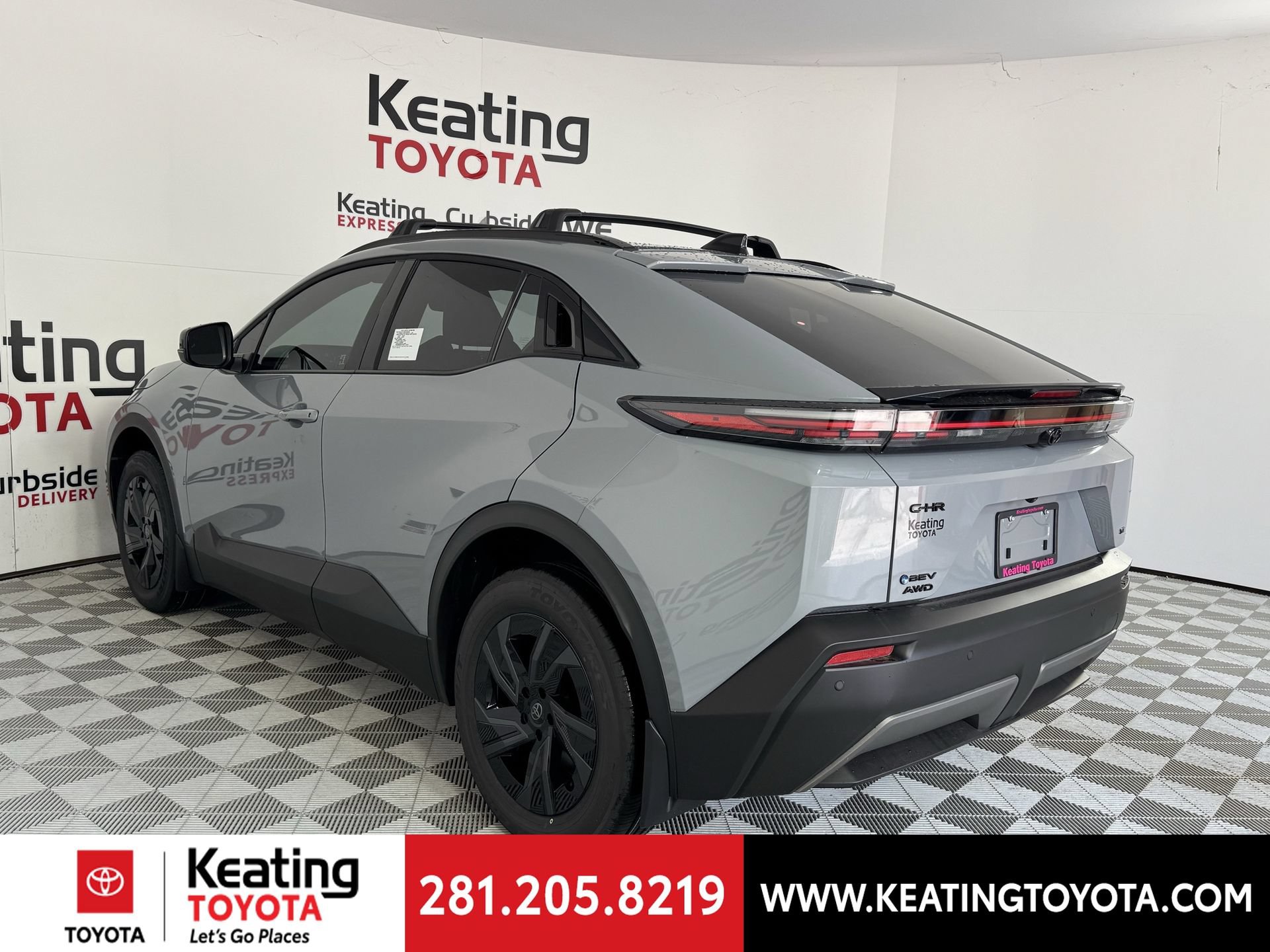 Used 2026 Toyota C-HR AWD/4WD image 10