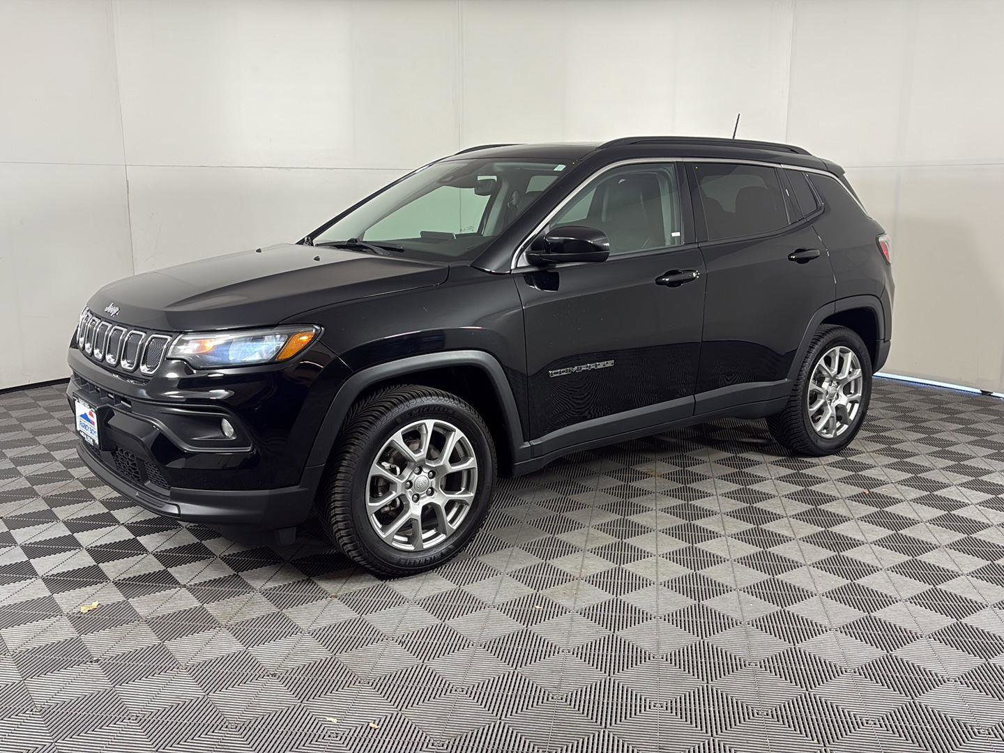 Used 2022 Jeep Compass Latitude w/ Sun and Sound Group
