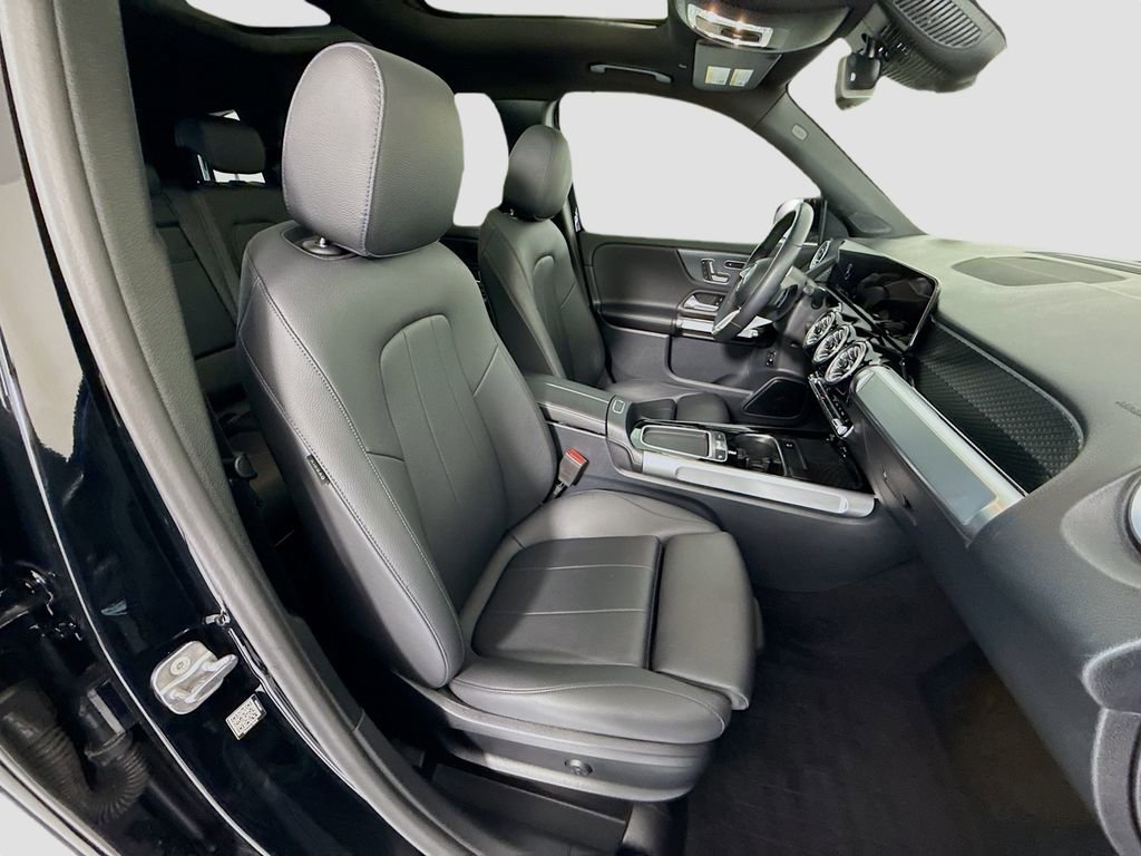 Certified 2024 Mercedes-Benz GLB 250 image 19