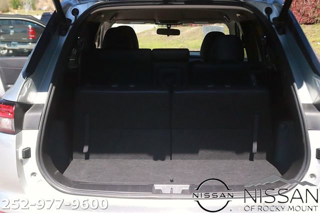 Used 2024 Mitsubishi Outlander SE image 16