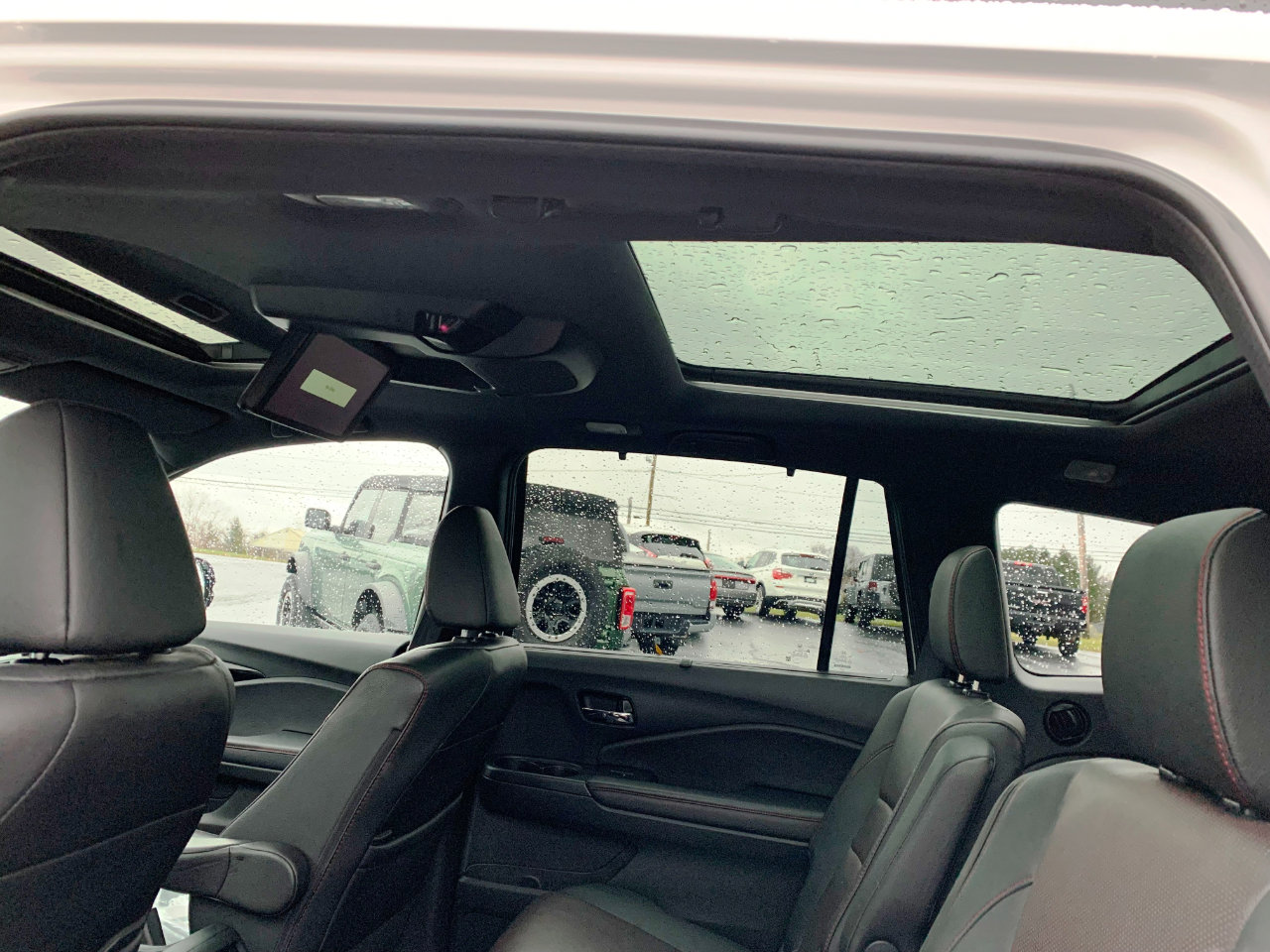 Used 2022 Honda Pilot Black Edition image 8