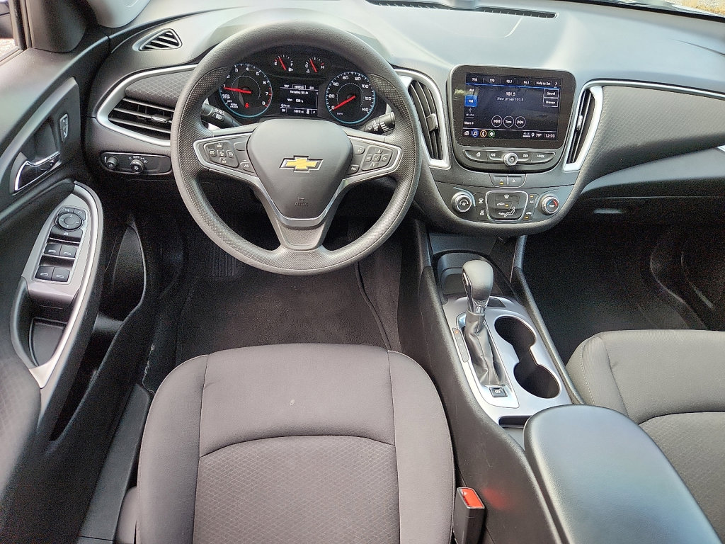 Used 2023 Chevrolet Malibu LS image 20