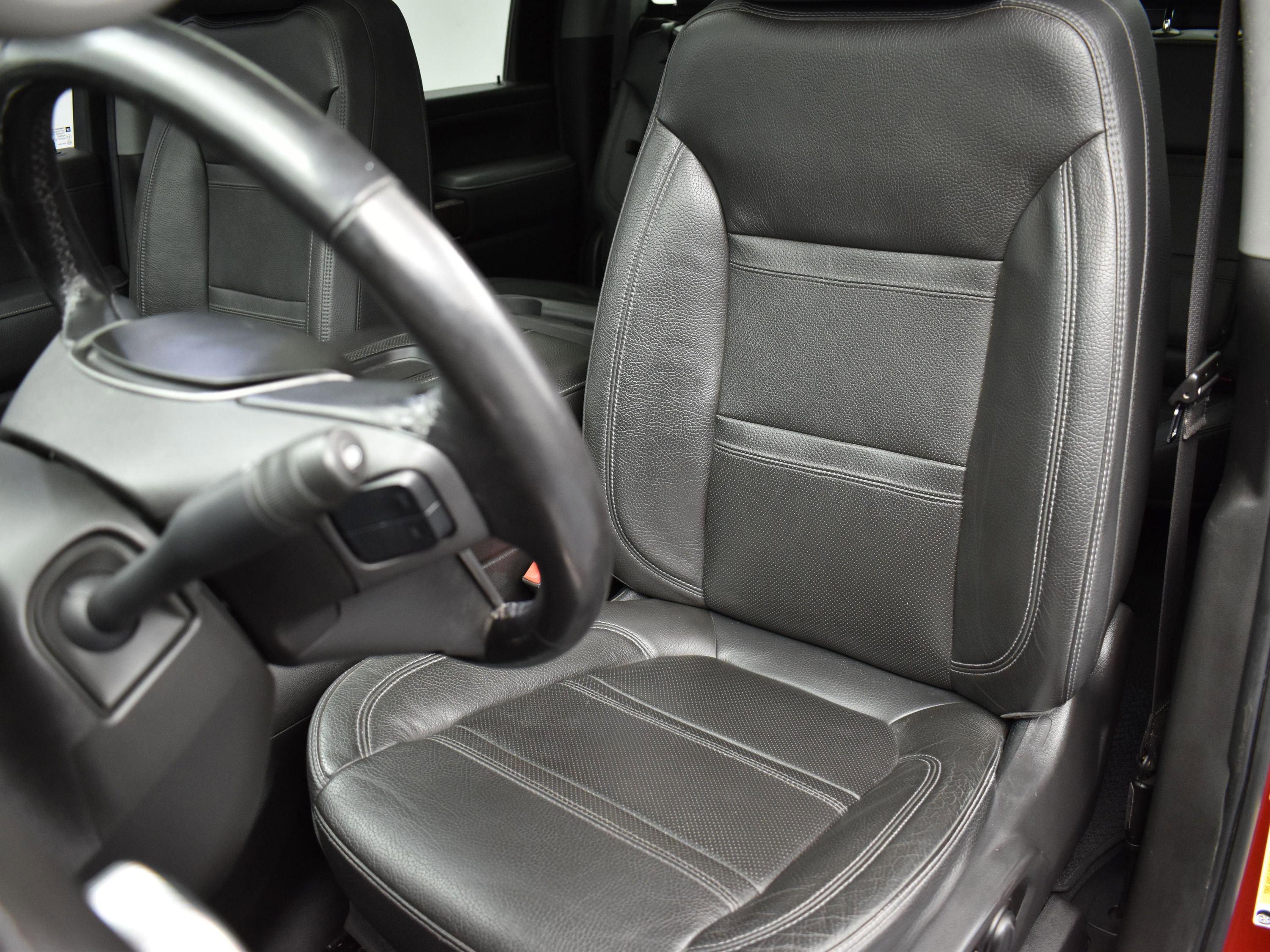 Used 2021 GMC Sierra 3500 Denali w/ Denali Ultimate Package image 20