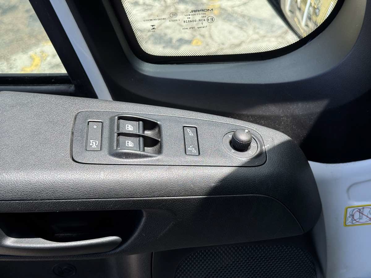 Used 2023 RAM ProMaster 3500 w/ Driver Convenience Group FWD image 29