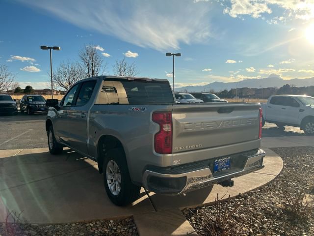 Used 2025 Chevrolet Silverado 1500 LT AWD/4WD image 5