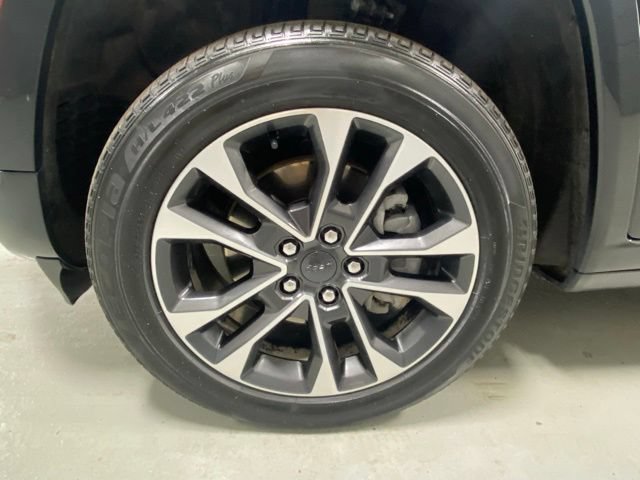 Used 2023 Jeep Grand Cherokee L Overland AWD/4WD image 5