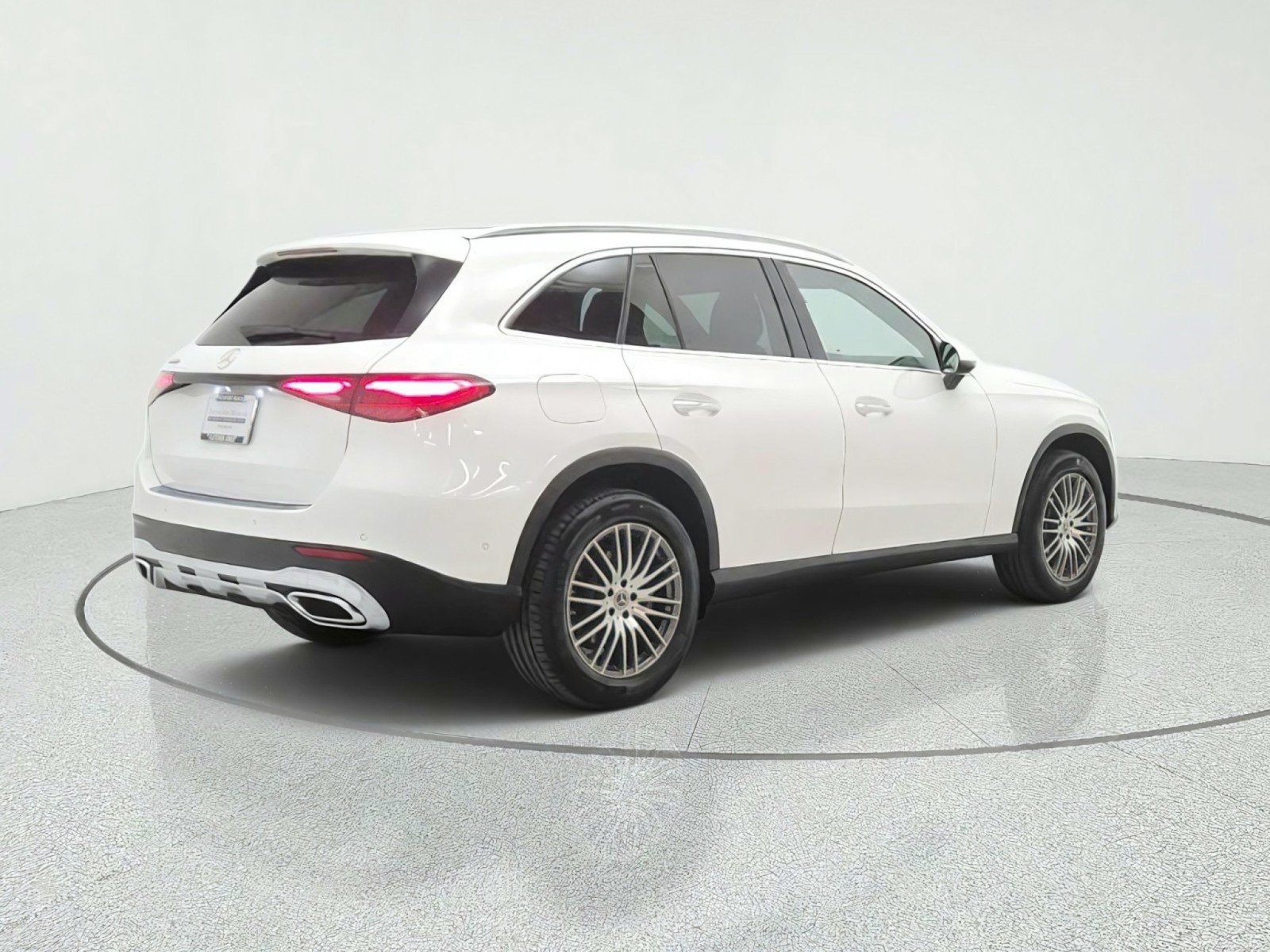 Certified 2026 Mercedes-Benz GLC 300 image 5