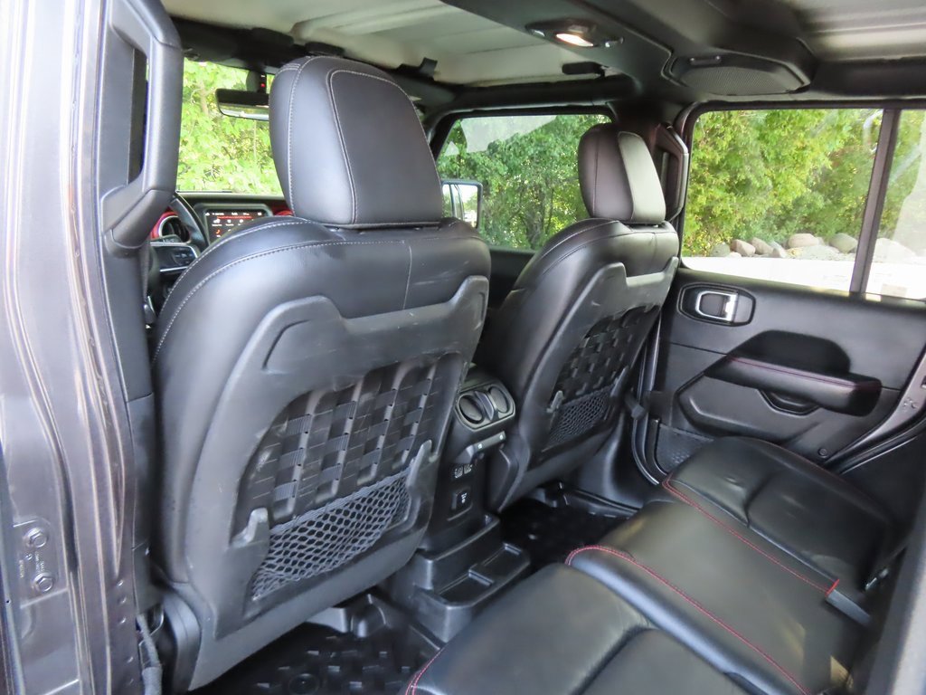 Used 2018 Jeep Wrangler Unlimited Rubicon image 31