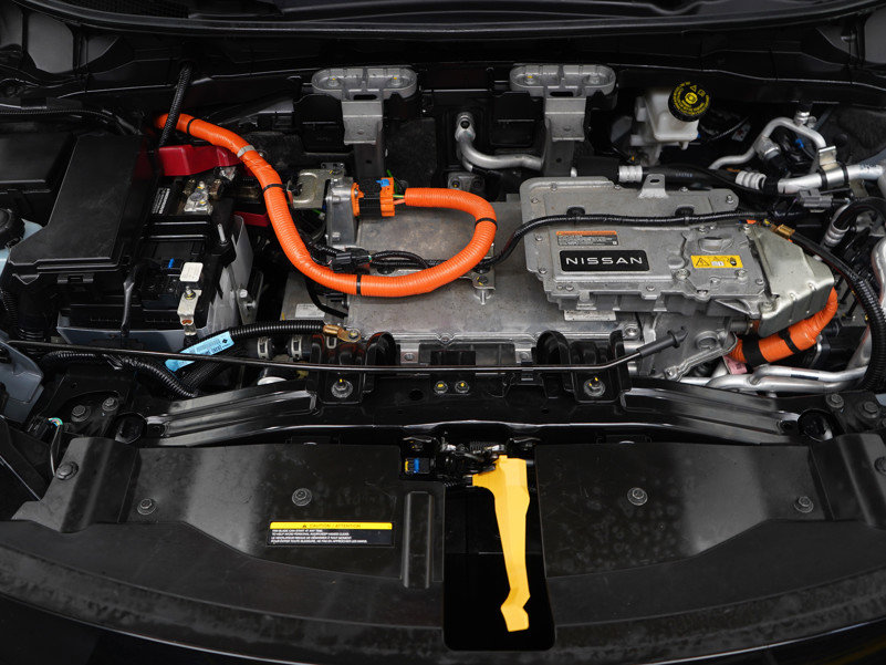 Used 2024 Nissan Ariya AWD image 33