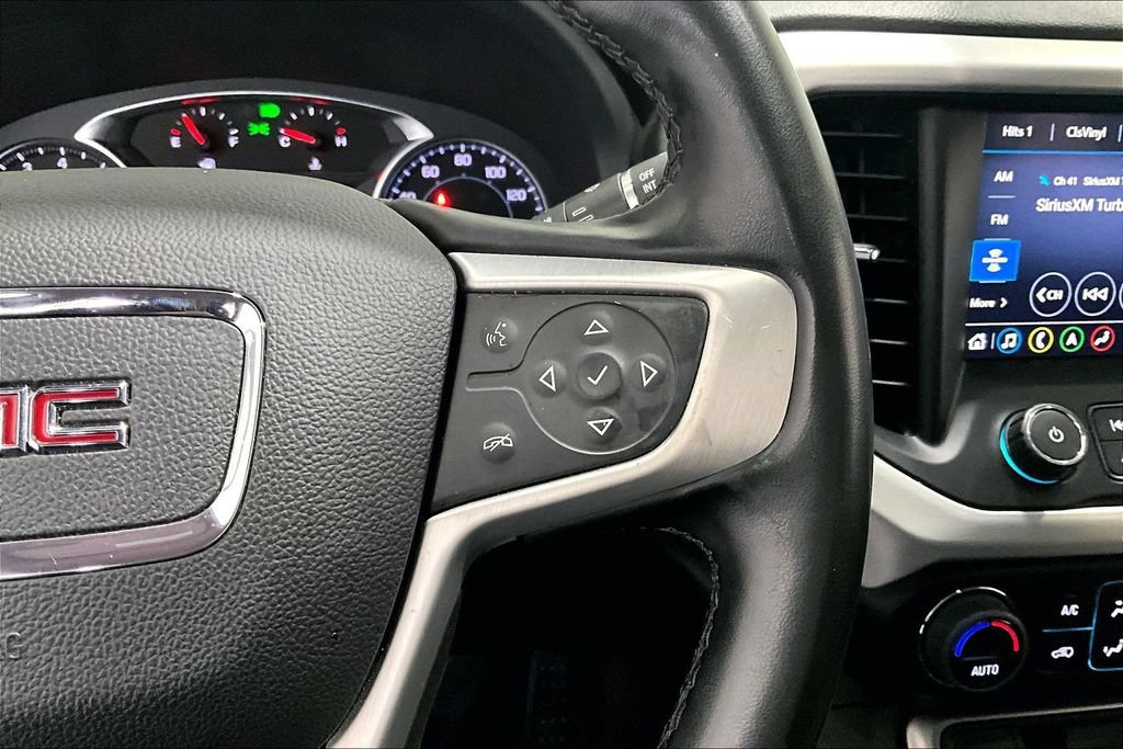 Used 2023 GMC Acadia SLT AWD/4WD image 12