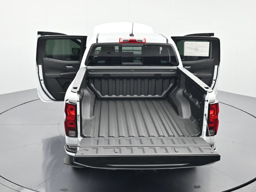 Used 2026 Chevrolet Colorado LT RWD image 45