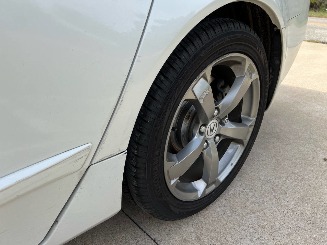 Used 2010 Acura TL w/ Technology Package FWD image 27