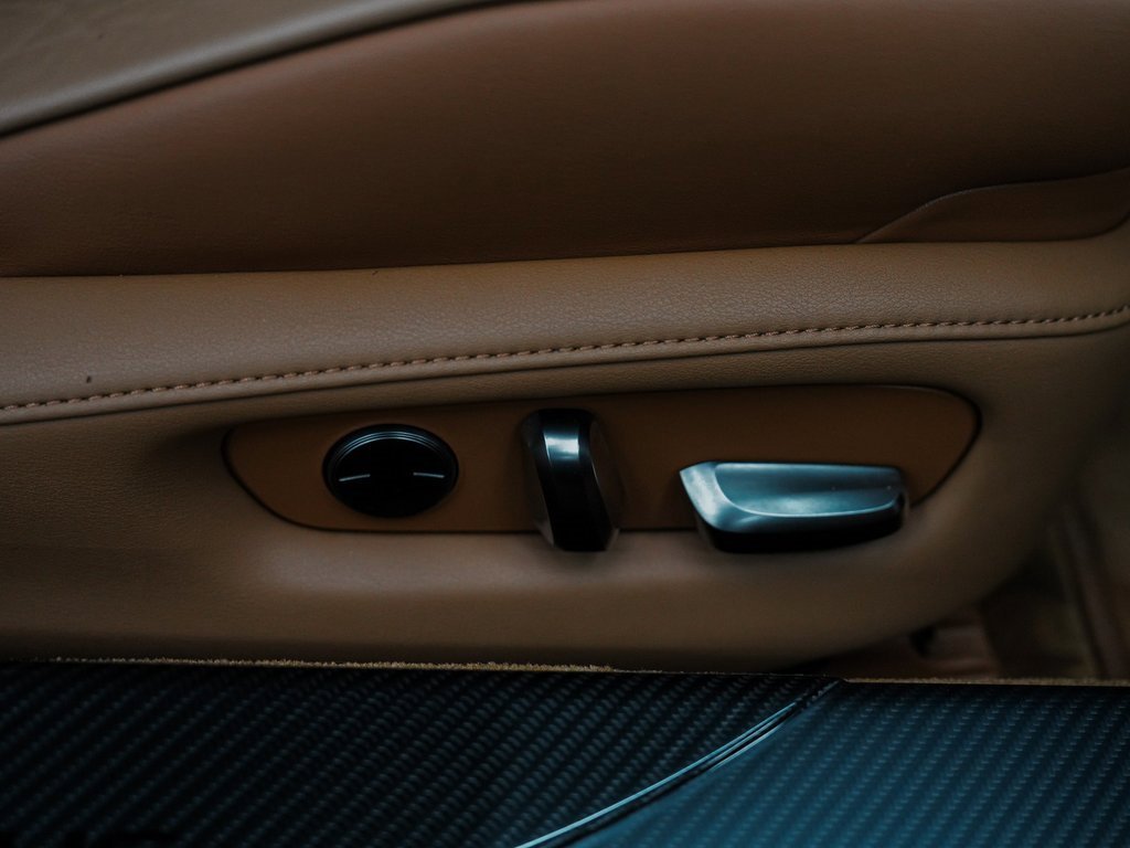 Used 2020 Lexus LC 500 Coupe w/ Performance Package image 31