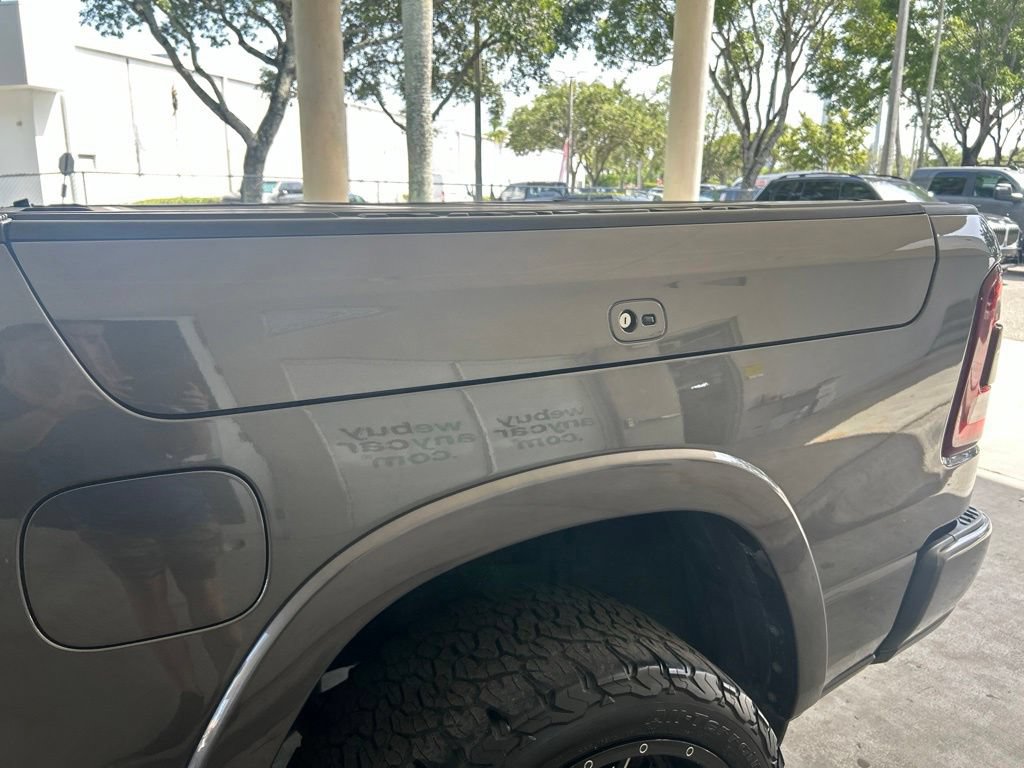 Used 2022 RAM 1500 Laramie AWD/4WD image 18