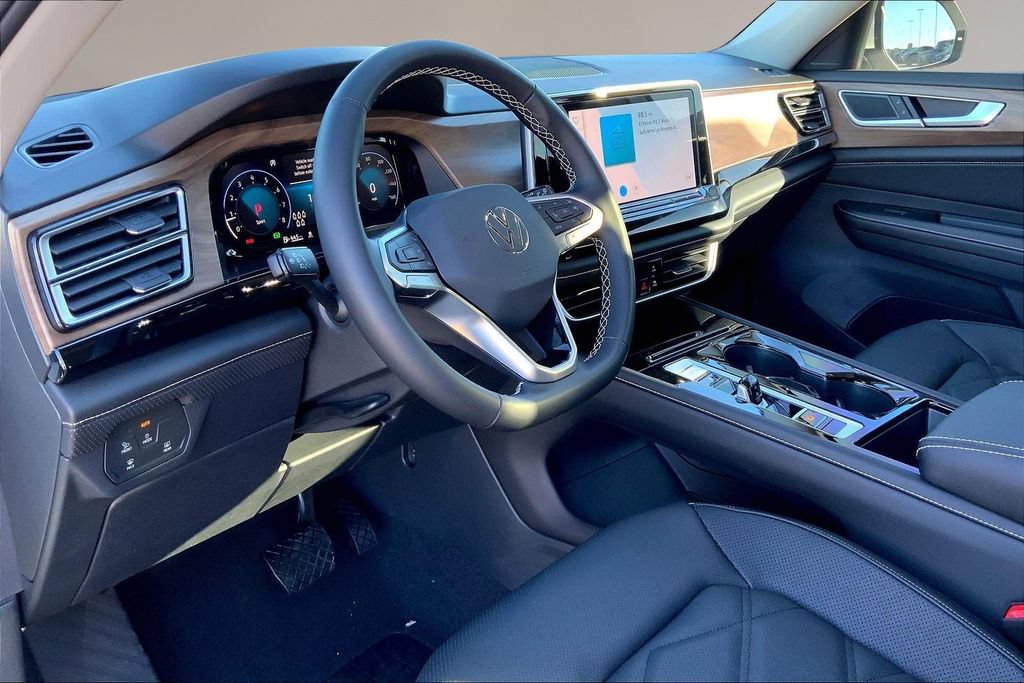Used 2026 Volkswagen Atlas SE AWD/4WD image 7