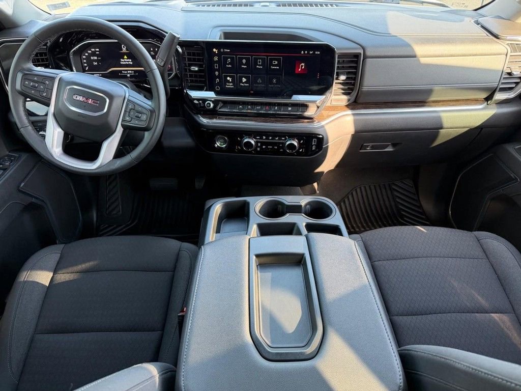 Used 2024 GMC Sierra 1500 Elevation image 11