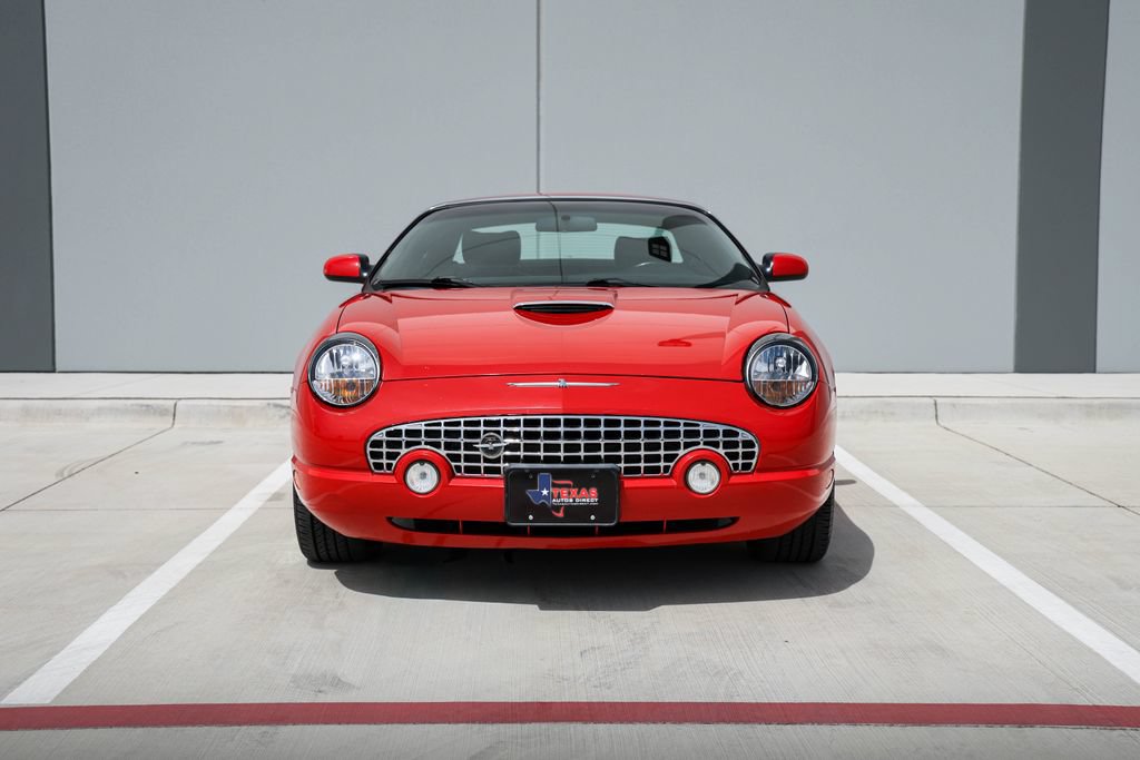 Used 2004 Ford Thunderbird RWD image 3