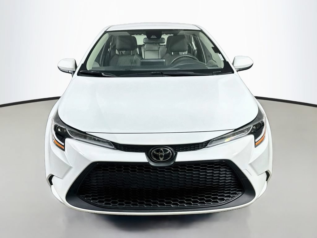 Used 2022 Toyota Corolla LE FWD video 2