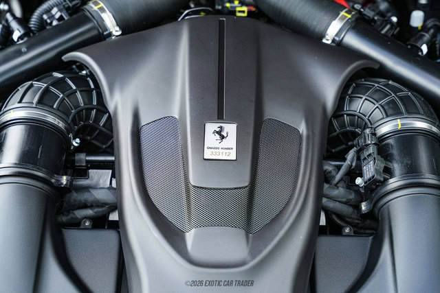 Used 2026 Ferrari Roma Spider RWD image 25