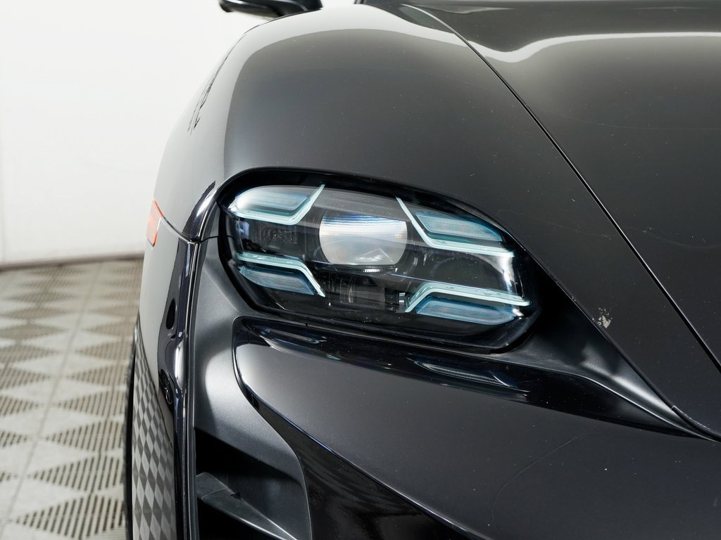 Certified 2024 Porsche Taycan GTS image 11