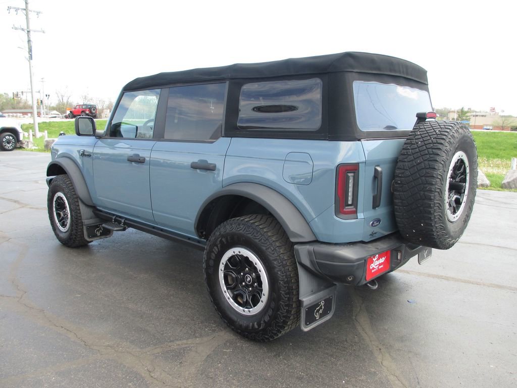 Used 2022 Ford Bronco Black Diamond w/ Sasquatch Package image 7