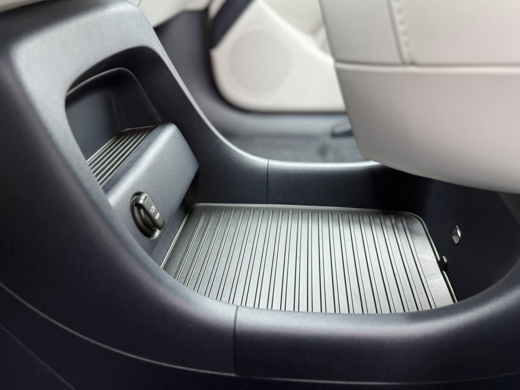 Used 2026 Hyundai Palisade Calligraphy image 30