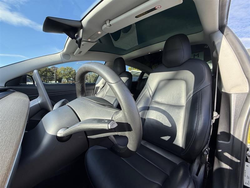 Used 2018 Tesla Model 3 Long Range AWD/4WD image 10
