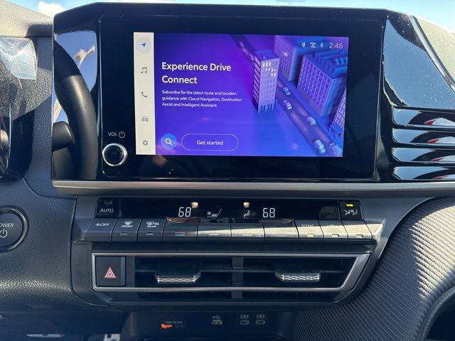 Used 2025 Toyota Camry SE w/ Convenience Package image 13