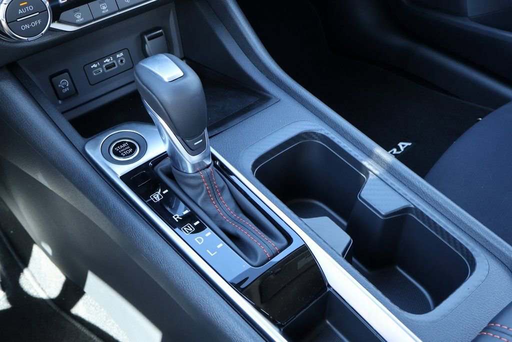 New 2025 Nissan Sentra SR image 13