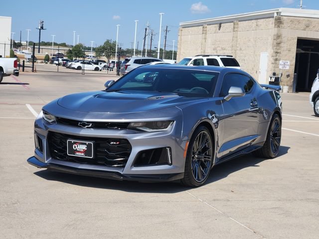 Used 2019 Chevrolet Camaro ZL1 RWD image 12