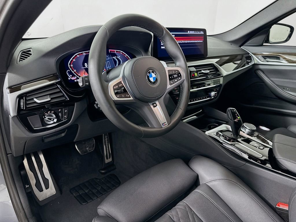 Certified 2023 BMW 530i xDrive w/ M Sport Package AWD/4WD image 9