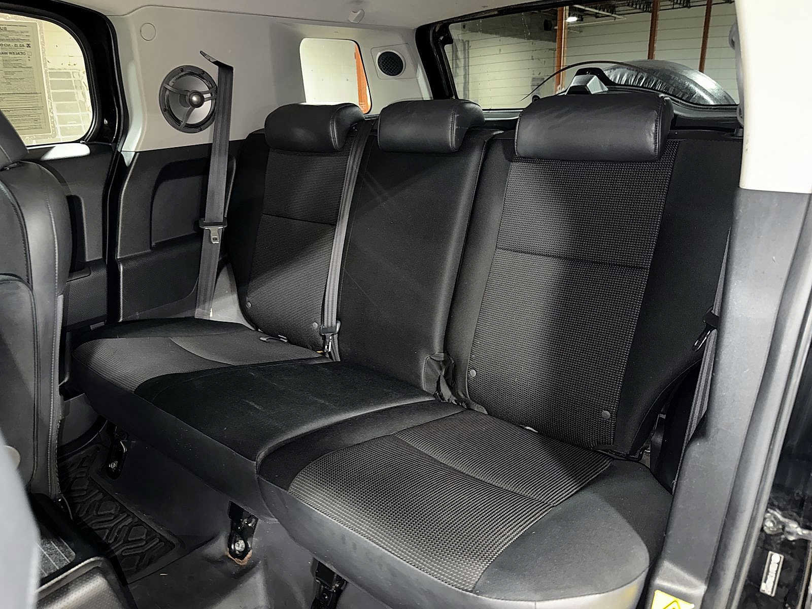 Used 2009 Toyota FJ Cruiser 4WD image 17