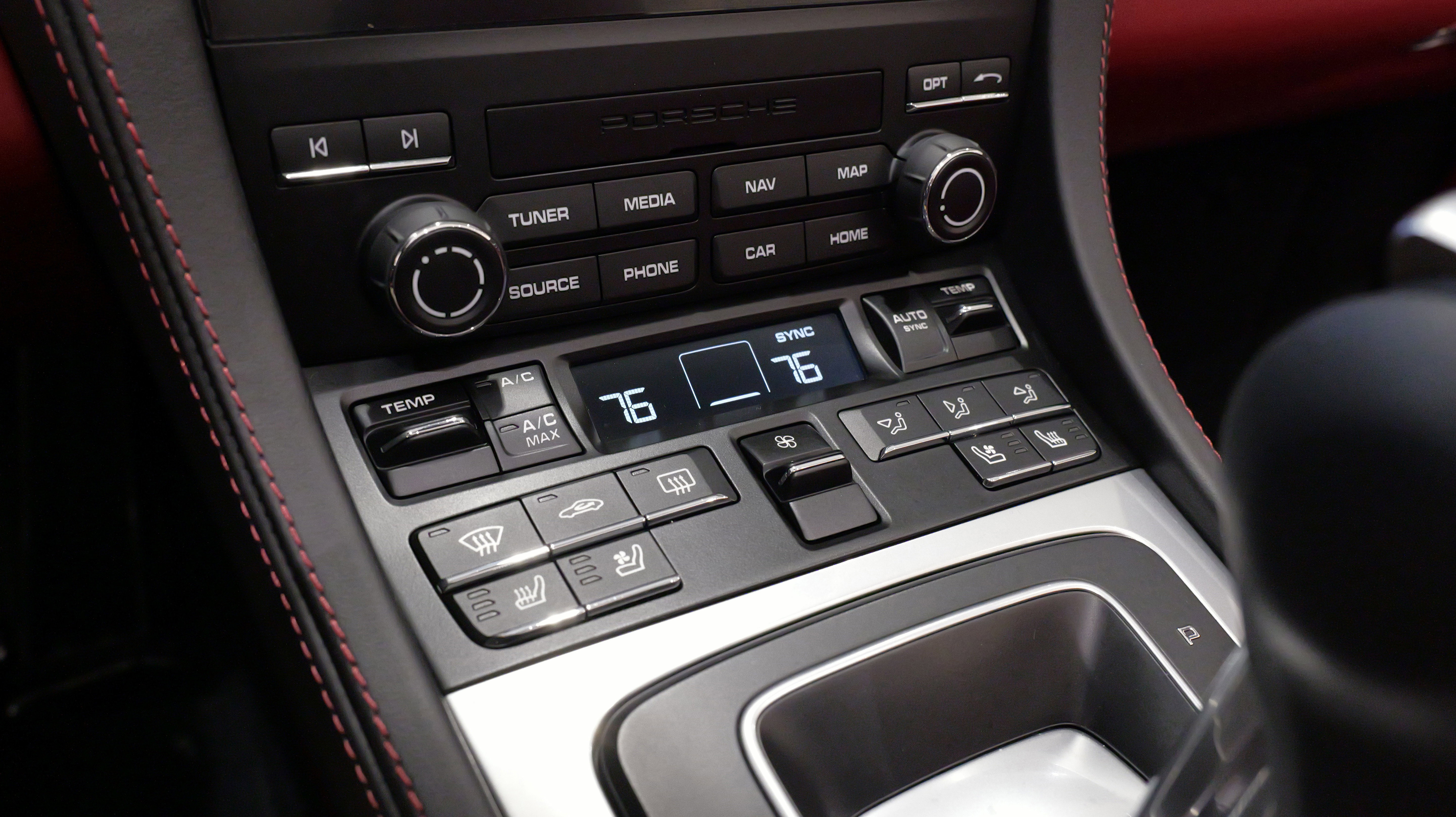 Used 2024 Porsche 718 Boxster S image 46