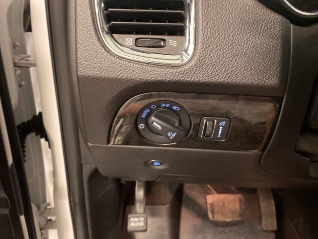 Used 2014 Dodge Durango Limited w/ Nav & Power Liftgate Group AWD/4WD image 19