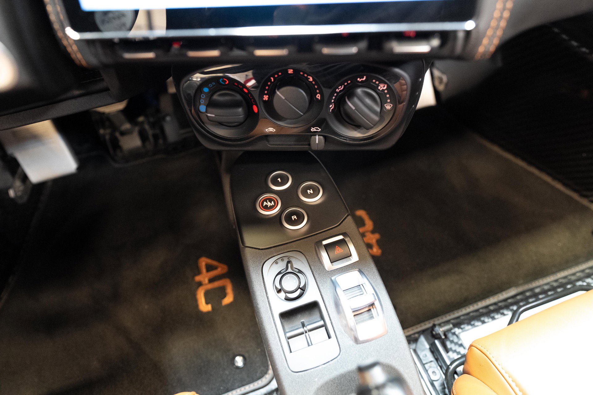 Used 2018 Alfa Romeo 4C Spider w/ Convenience Group - Spider image 83