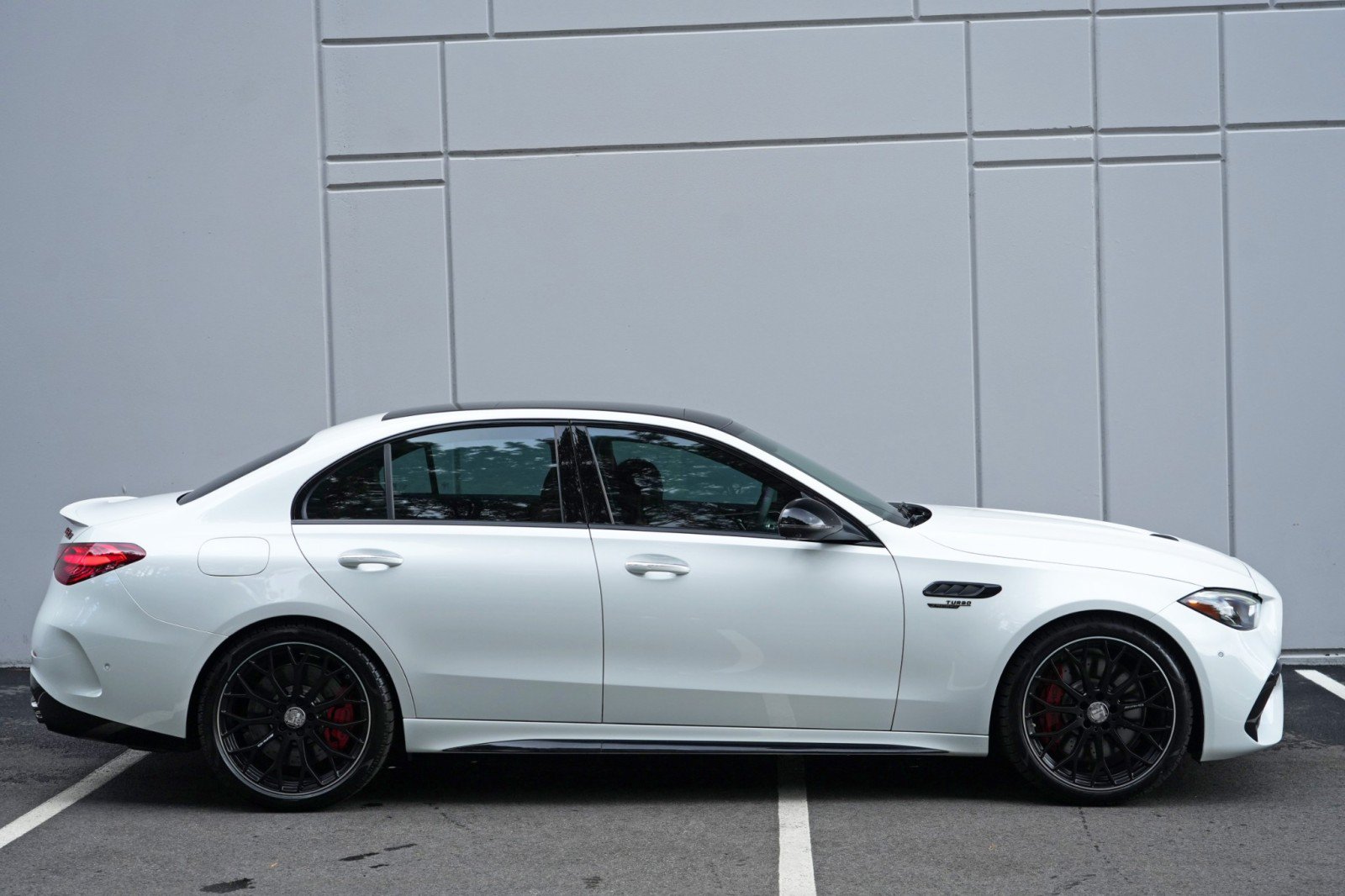 Used 2024 Mercedes-Benz C 63 AMG S image 60