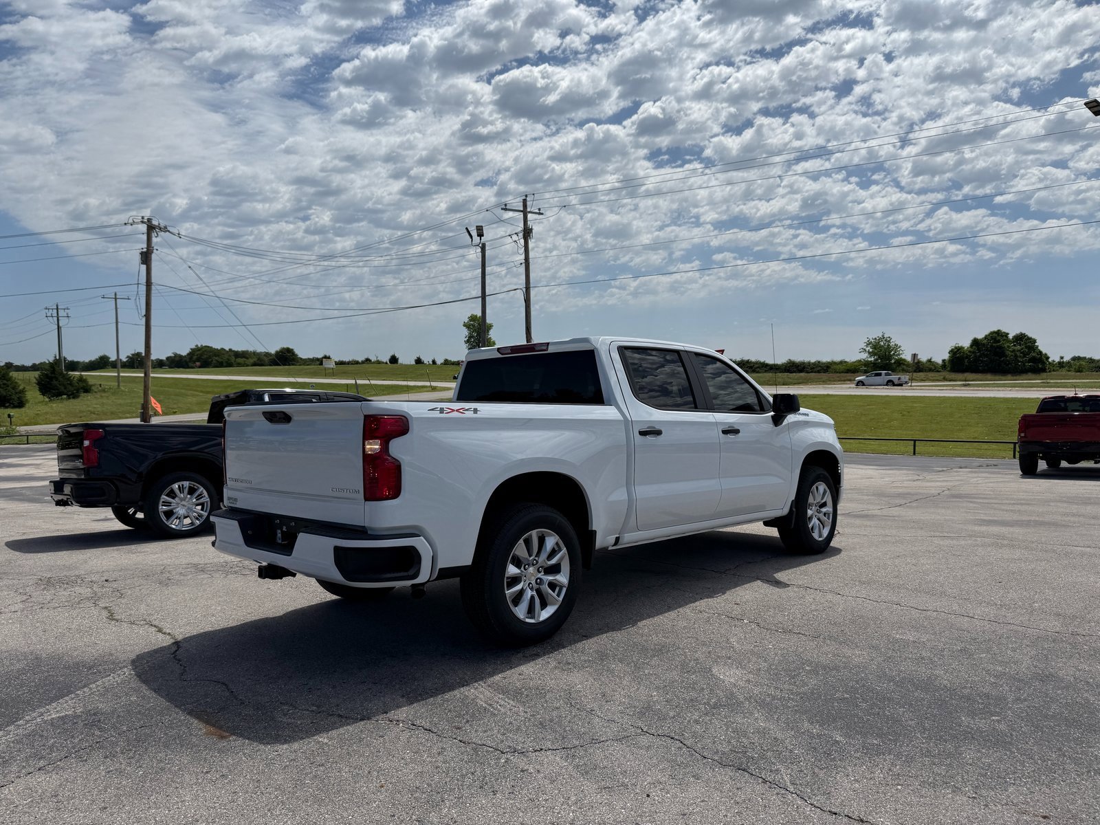 New 2025 Chevrolet Silverado 1500 Custom image 6