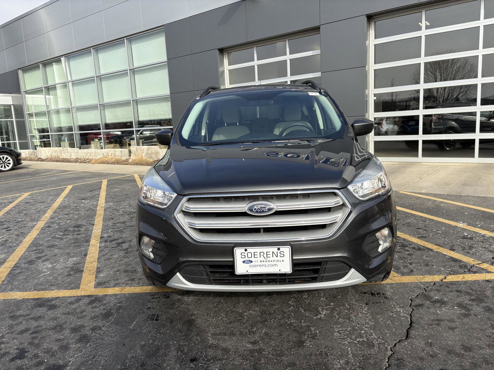 Used 2018 Ford Escape SE video 2