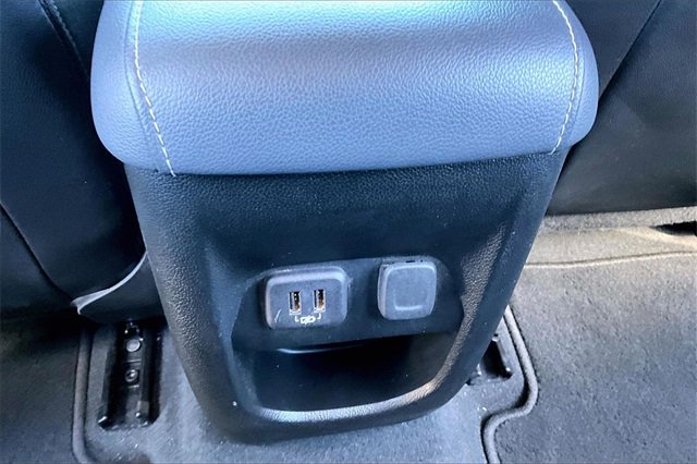 Used 2021 Chevrolet Colorado Z71 w/ Safety Package image 11